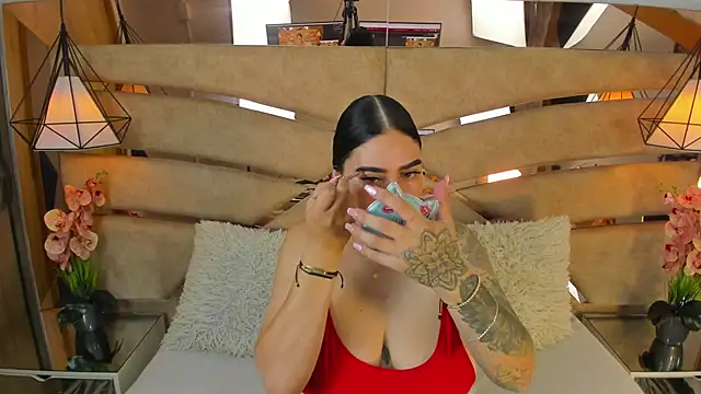 pamemiller1 online show from 4, 2, 2026