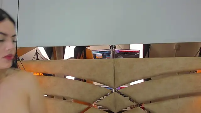 pamemiller1 online show from 1, 11, 2025