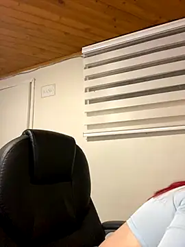 Karen18 boobs online show from 17, 9, 2025