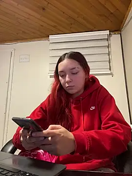 Snapshot of Karen18_boobs chatting on 5, 2, 2026 Karen18 boobs online show from 5, 2, 2026