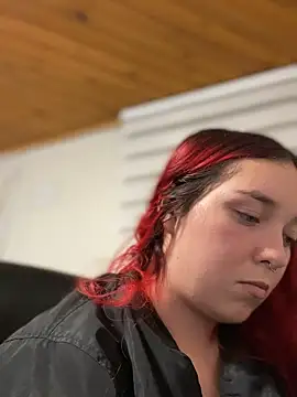 Karen18 boobs online show from 13, 11, 2025