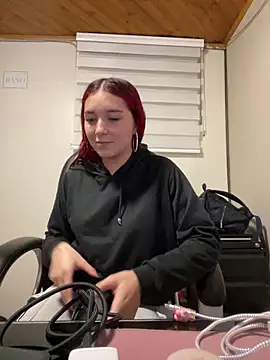 Karen18 boobs online show from 18, 10, 2025