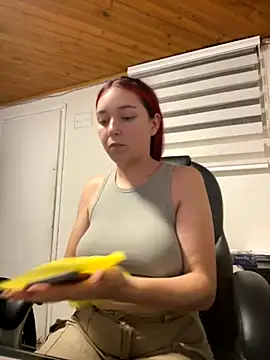 Karen18 boobs online show from 3, 10, 2025