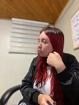 Karen18 boobs online show from 28, 10, 2025