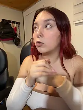 Karen18 boobs online show from 9, 4, 2026