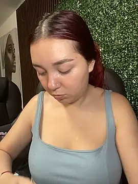 Snapshot of Karen18_boobs chatting on 12, 7, 2026 Karen18 boobs online show from 12, 7, 2026