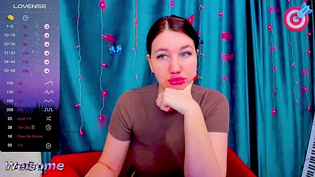 Haley Nikki online show from 5, 2, 2026