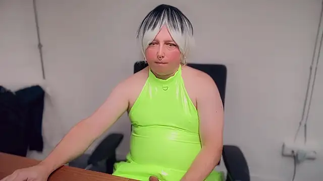 Snapshot of ElizaAndrea chatting on 24, 9, 2025 ElizaAndrea online show from 24, 9, 2025