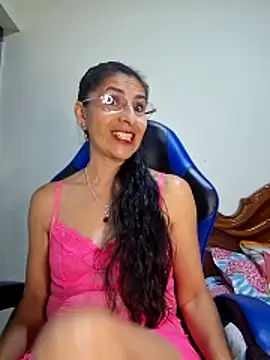 Natasha 50 online show from 8, 4, 2026