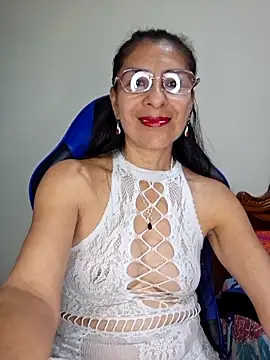 Natasha 50 online show from 5, 3, 2026