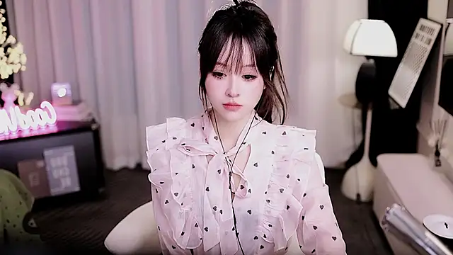 Snapshot of coward_by chatting on 28, 2, 2026 coward by online show from 28, 2, 2026