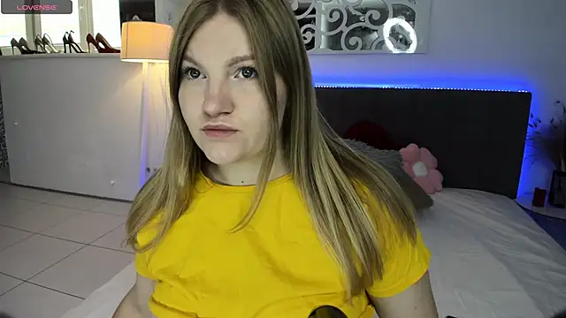 AshleyJoness online show from 17, 9, 2025