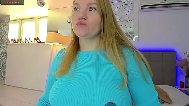 AshleyJoness online show from 5, 10, 2025