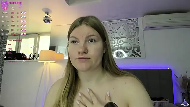 AshleyJoness online show from 5, 11, 2025