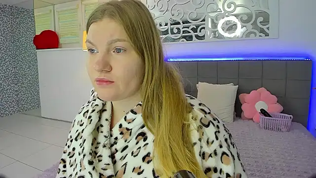 AshleyJoness online show from 7, 1, 2026