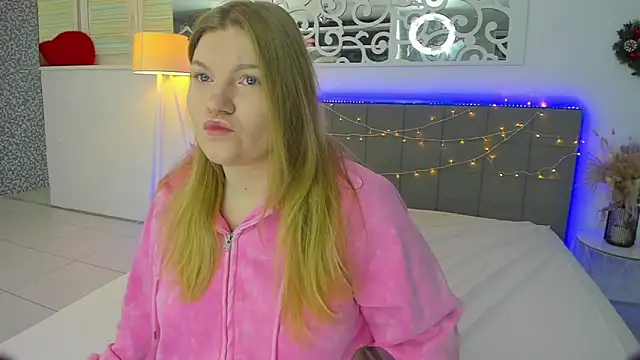 AshleyJoness online show from 17, 12, 2025