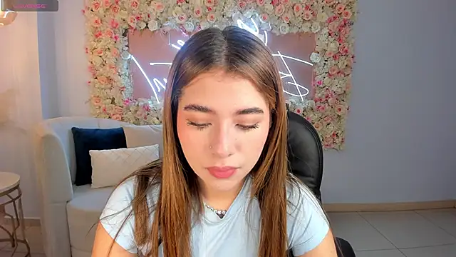 Snapshot of IbizaJacobs chatting on 4, 11, 2025 IbizaJacobs online show from 4, 11, 2025