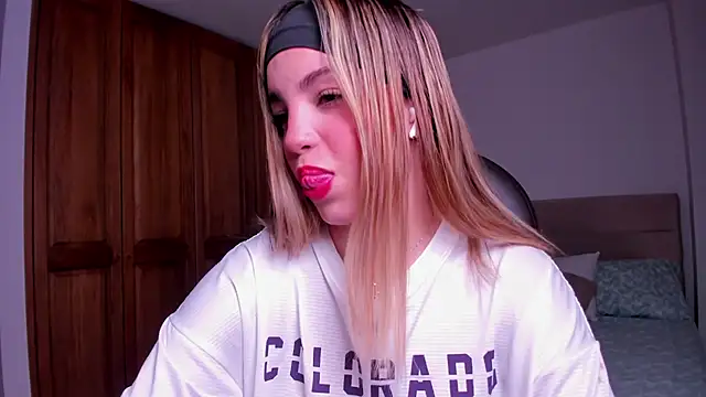 jana parissi online show from 3, 10, 2025