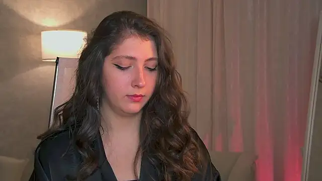 Mary Miiller online show from 10, 9, 2025