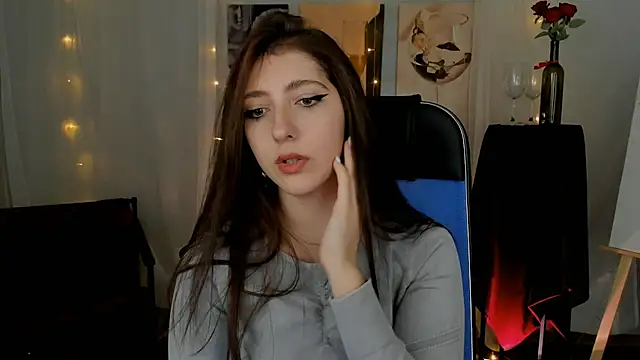 Mary Miiller online show from 17, 12, 2025