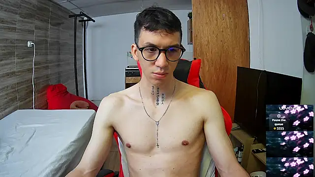 angelicious  online show from 14, 11, 2025