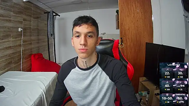 angelicious  online show from 13, 11, 2025