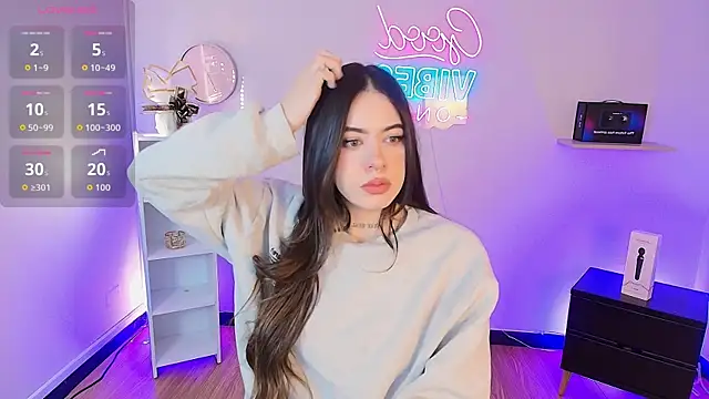 Alice Vixen online show from 22, 12, 2025