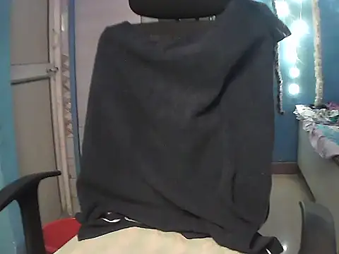 RENUKA RAJPUT online show from 5, 11, 2025