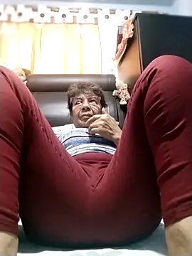 OliviaMorris1 online show from 9, 10, 2025