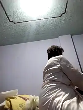 OliviaMorris1 online show from 24, 10, 2025