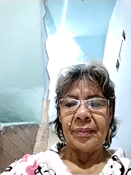 OliviaMorris1 online show from 9, 5, 2026
