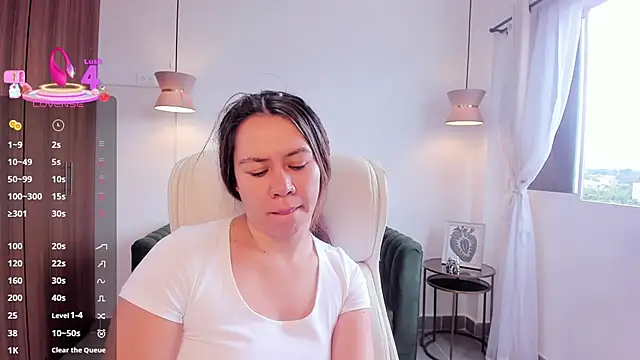 Brandy priscot online show from 15, 9, 2025