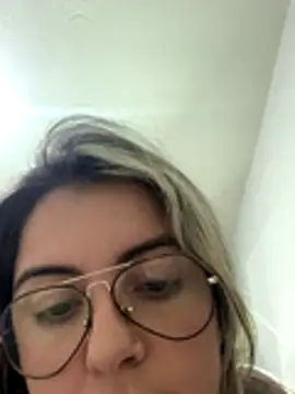 Snapshot of sophiemonroevip chatting on 25, 11, 2025 sophiemonroevip online show from 25, 11, 2025