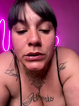 Snapshot of valen1891 chatting on 19, 11, 2025 valen1891 online show from 19, 11, 2025