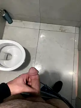 Snapshot of Salih0634 chatting on 27, 10, 2025 Salih0634 online show from 27, 10, 2025