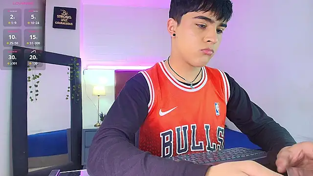 Lucass love online show from 25, 9, 2025