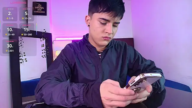 Lucass love online show from 7, 10, 2025