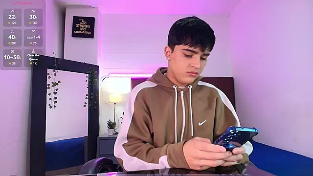 Lucass love online show from 23, 9, 2025