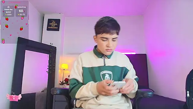 Lucass love online show from 15, 12, 2025