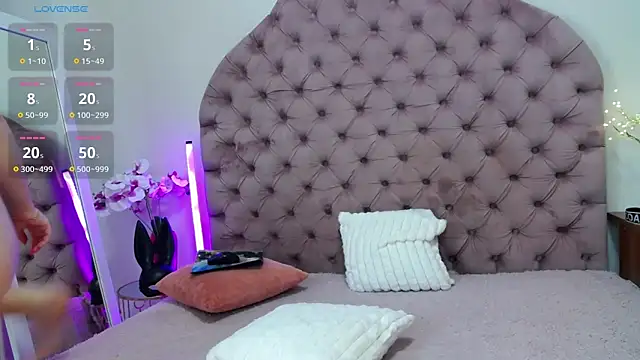  Agata  online show from 7, 11, 2025