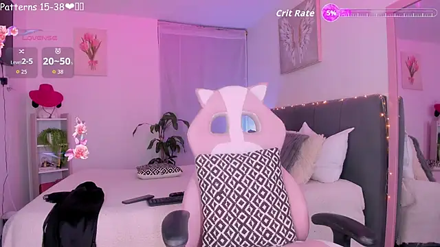 Littlee lollii online show from 28, 11, 2025