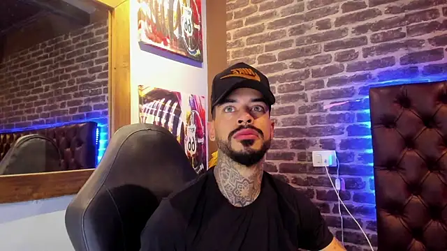 VinzenzRizzo online show from 31, 10, 2025