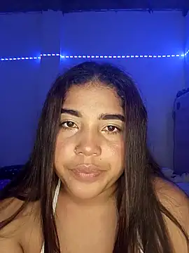 Snapshot of angelHeath13 chatting on 14, 10, 2025 angelHeath13 online show from 14, 10, 2025