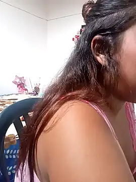 angelHeath13 online show from 22, 4, 2026