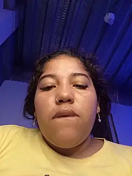 Snapshot of angelHeath13 chatting on 26, 10, 2025 angelHeath13 online show from 26, 10, 2025