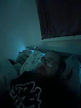 mrandmrsdarkside online show from 10, 4, 2026