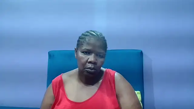 Snapshot of NaughtyChubbyZoe chatting on 9, 10, 2025 NaughtyChubbyZoe online show from 9, 10, 2025