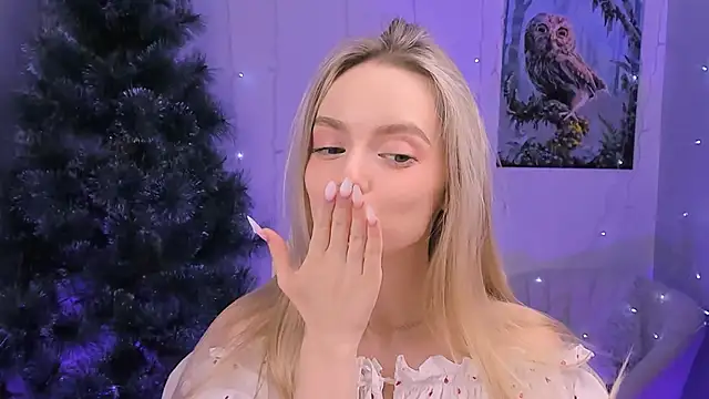 JuliaBrewwer online show from 18, 12, 2025