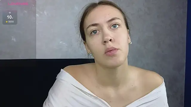 SaraMoren0 online show from 24, 9, 2025