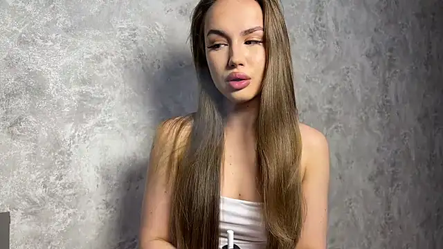 LushMira online show from 23, 10, 2025